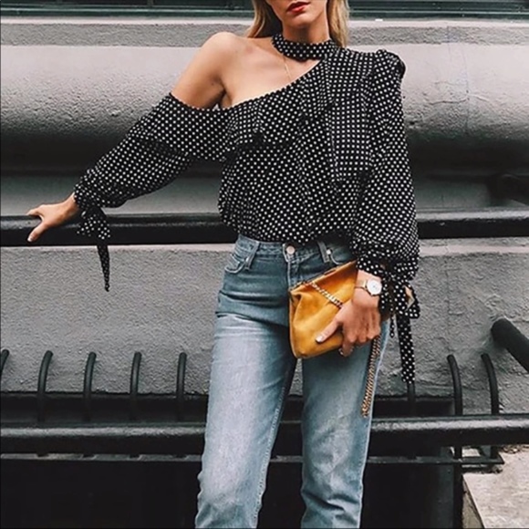 One Shoulder Polka Dot Choker Ruffle Top - Picture 2 of 5